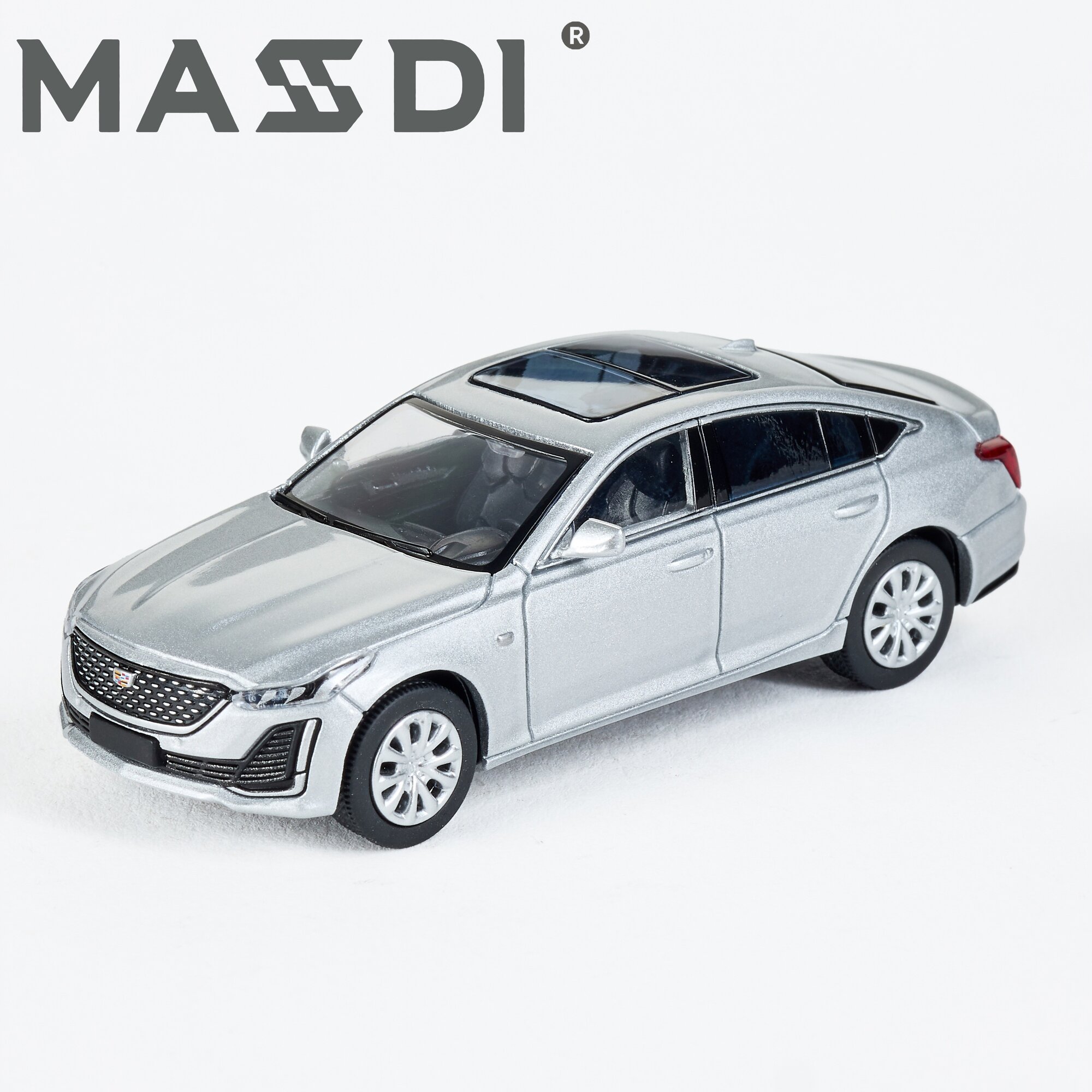 Коллекционная модель автомобиля 1:64, серебристая, корпус из сплава, плавное качение, детская игрушка, подарок