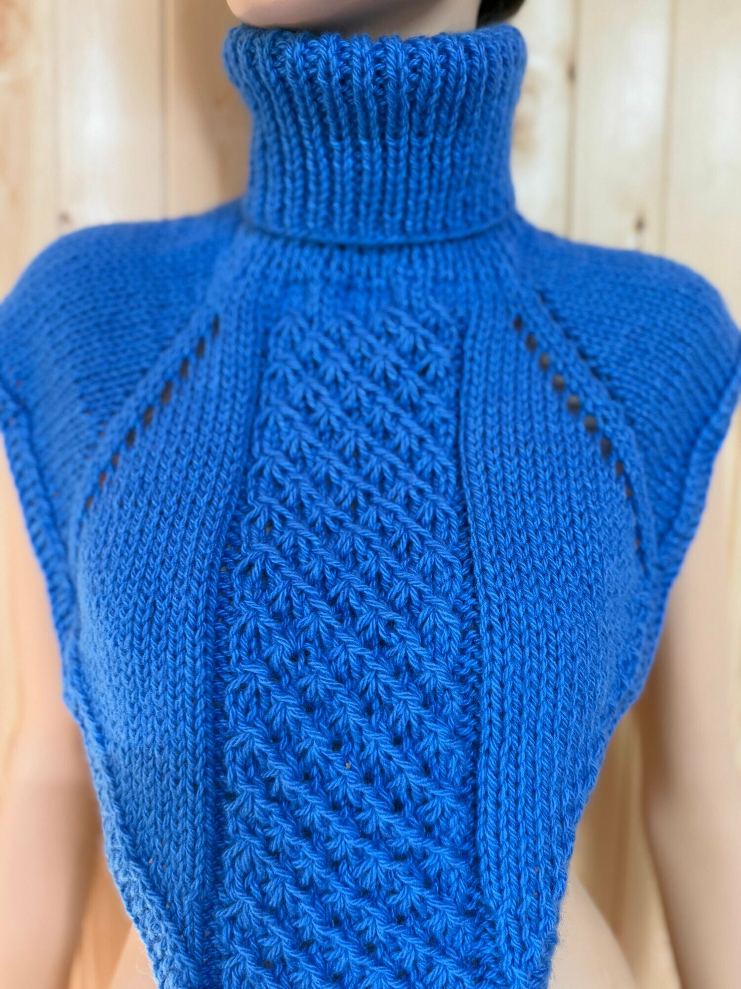 Шарф-манишка  для женщин44х48 см синий