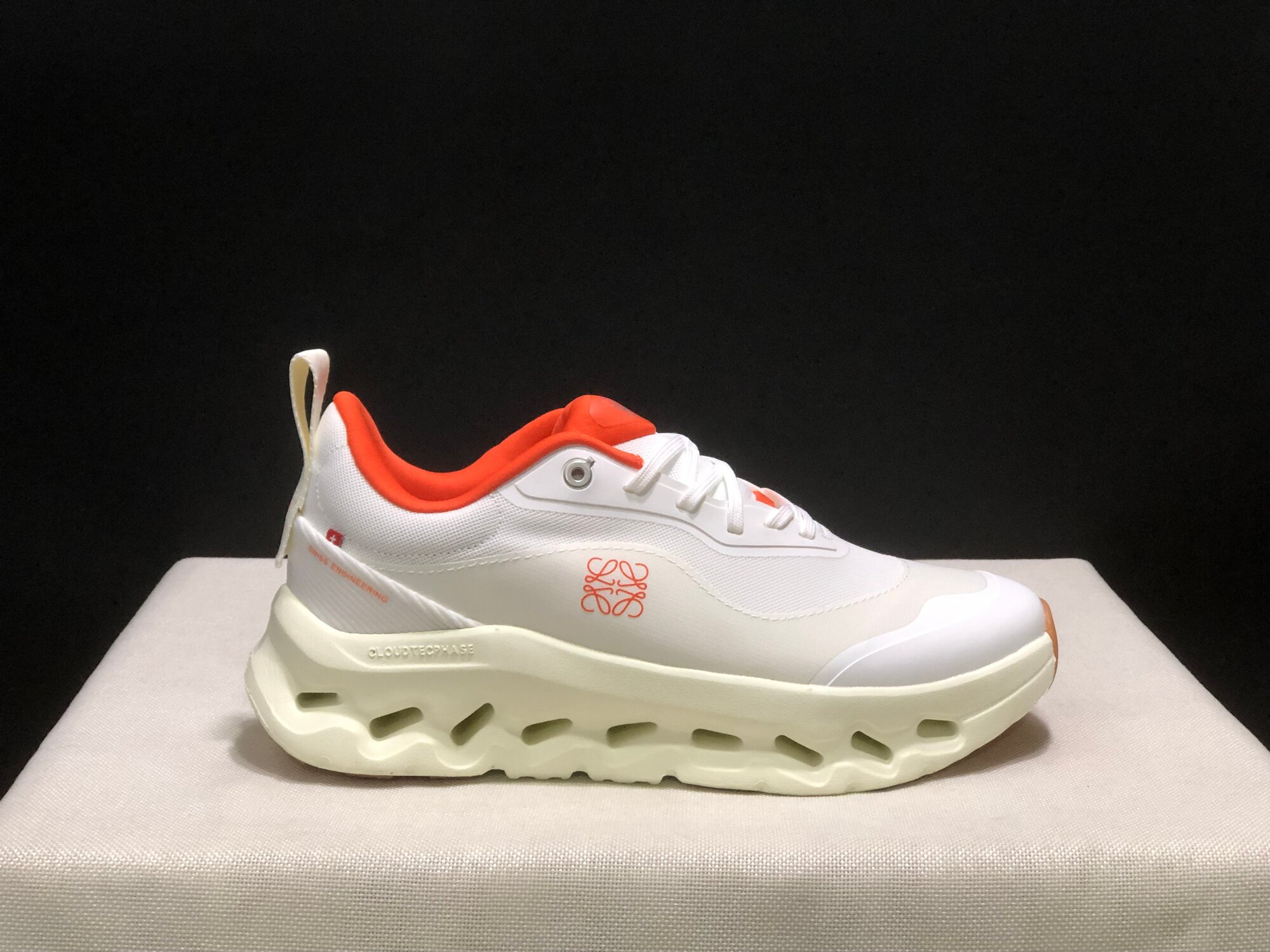 Кроссовки , размер 40, white/orange — фото 1