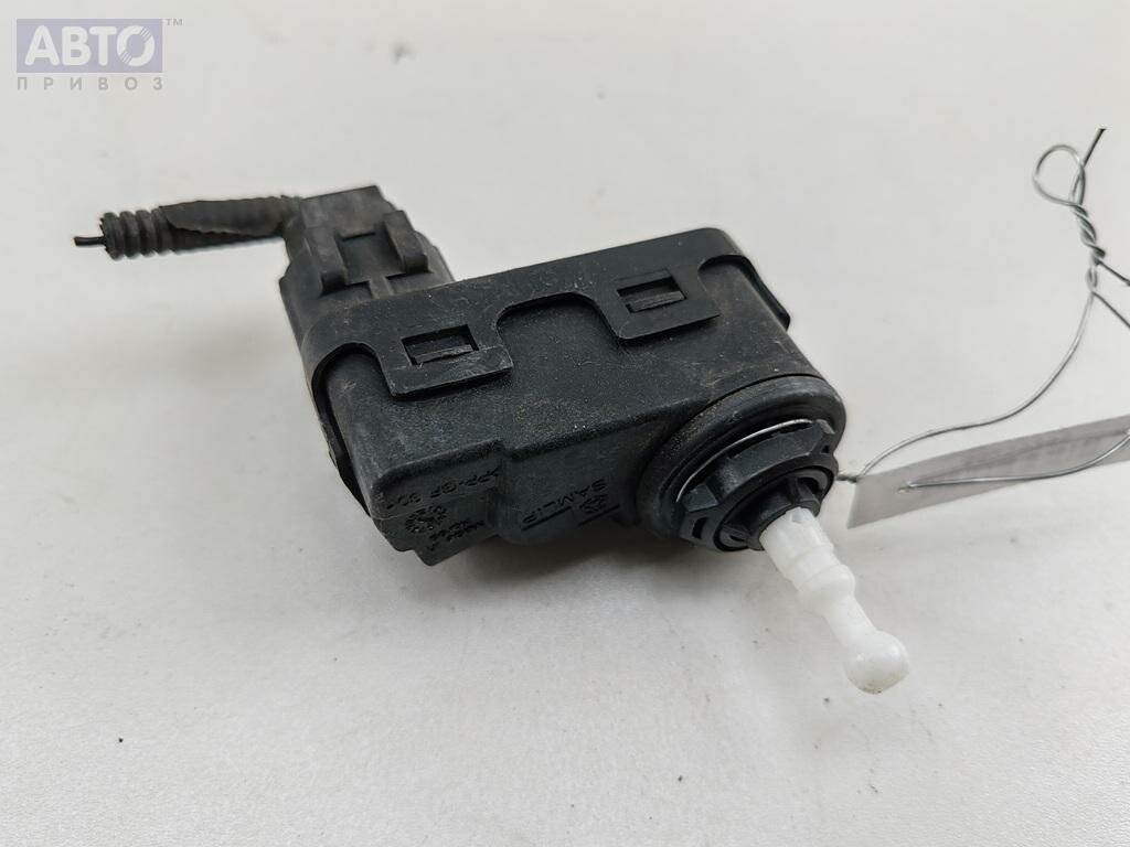 Корректор фар Kia Carnival