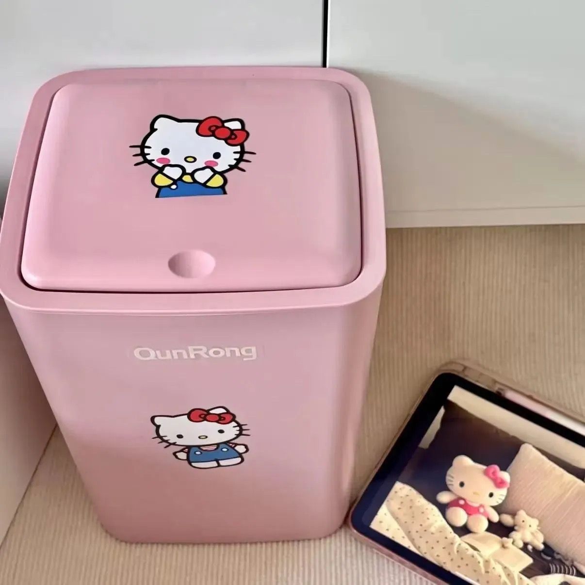 Розовая корзина для мусора Hello Kitty, нажимная крышка