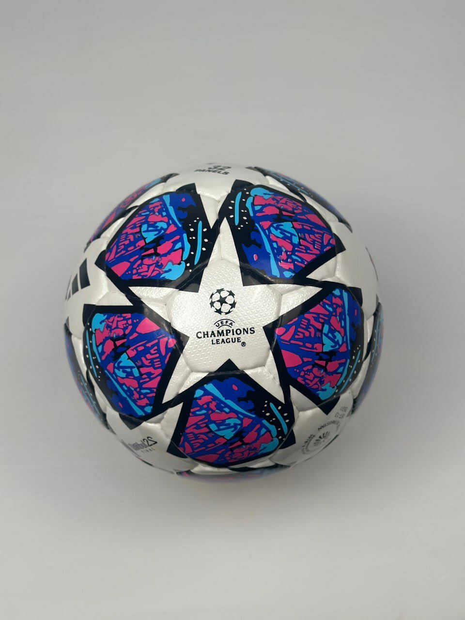 Футбольный мяч размер 5, для игры на профессиональном уровне IST-13FIOLET