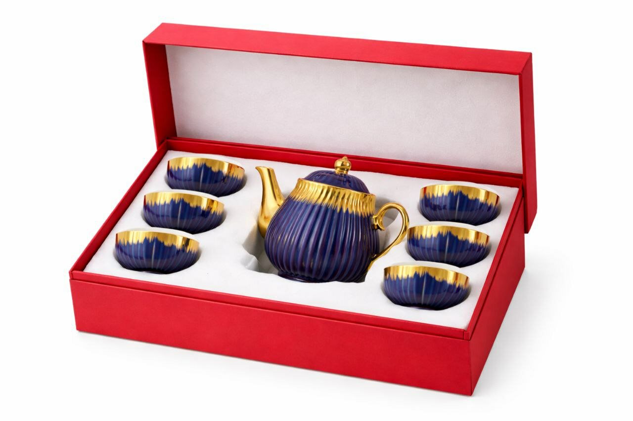 Набор чайный из фарфора с золотой отделкой, 6 чашек и чайник, синий, подарочная упаковка