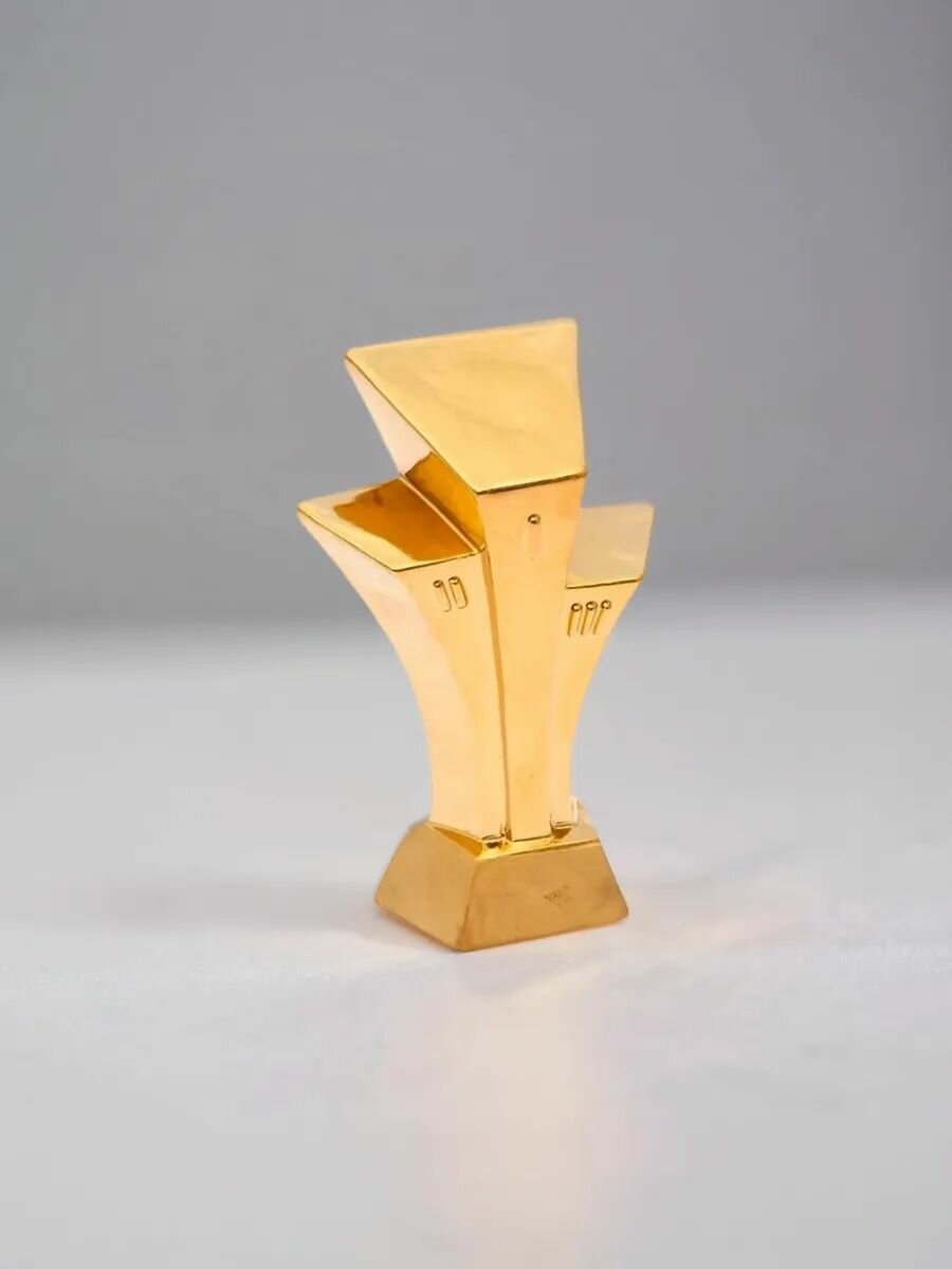 Статуэтка "Пьедестал", высота 18см, полистоун, цвет золотистый — фото 1