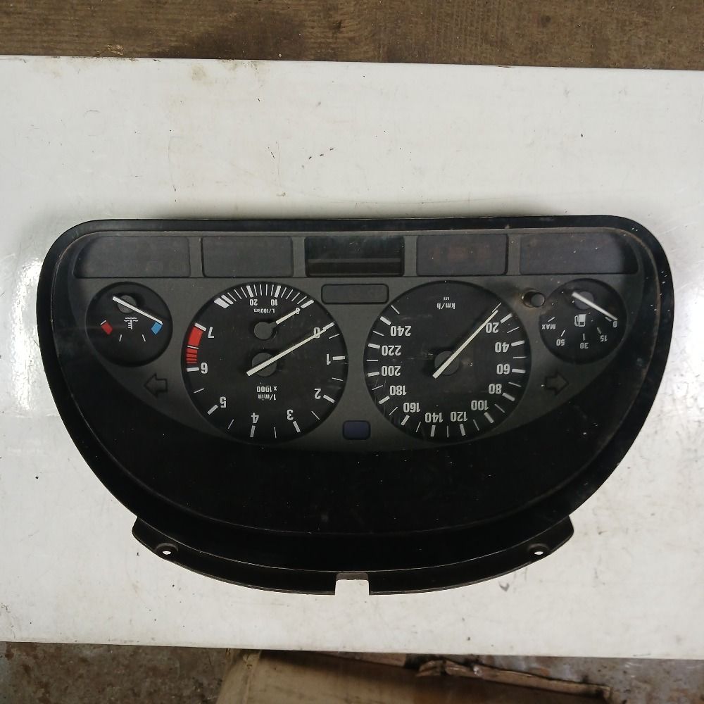Панель приборов BMW 5 E39