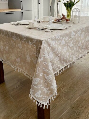 Изображение товара Скатерть серая набивная "Птички" 150*150, лен 50%, хлопок 50%