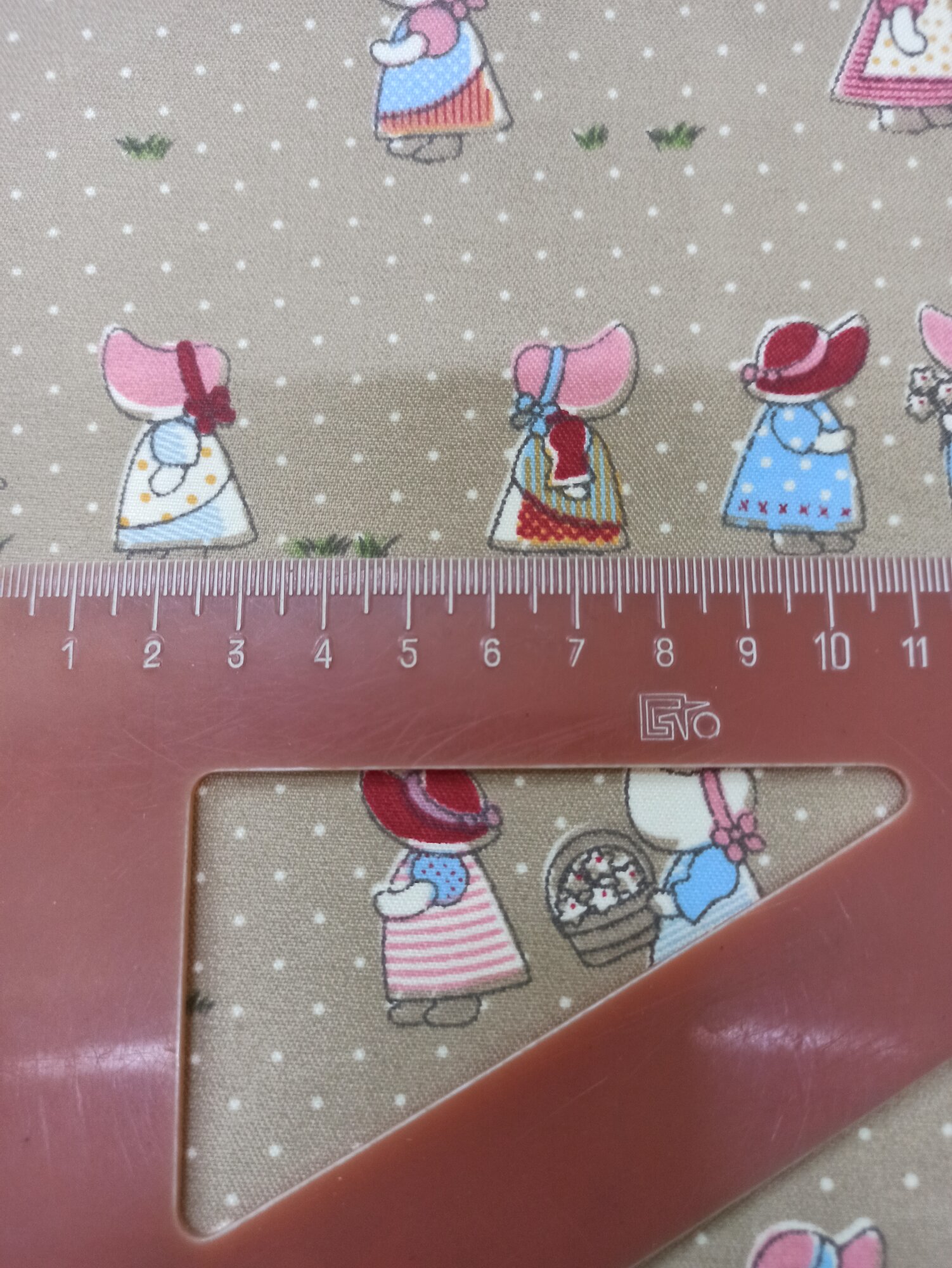 Ткань с принтом 1317-4 , 50*70см (100% п/э), цв темно бежевый