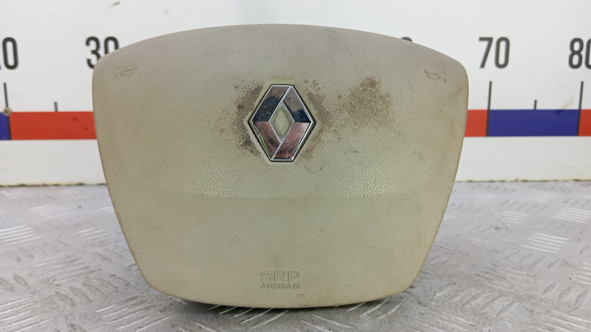 Подушка безопасности водителя RENAULT SCENIC 3, Номер 985705473R--A