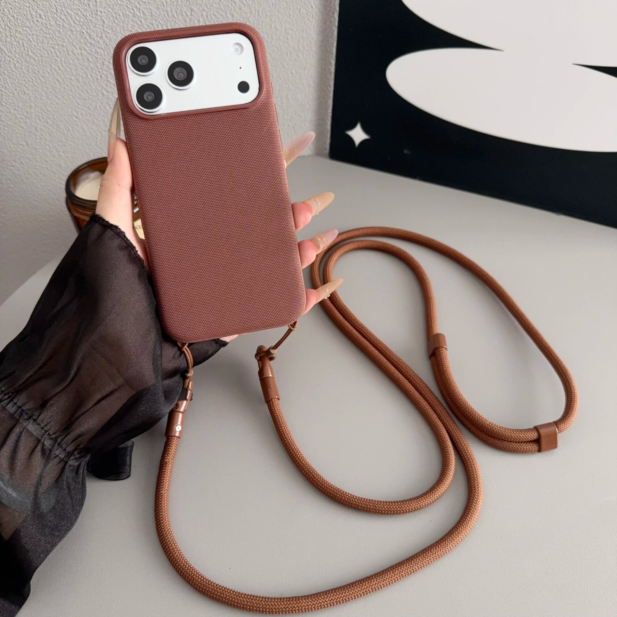 Роскошный чехол-ремешок TechWoven Official Lanyard для iPhone 17 16 iPhone17 Pro, Коричневый, brown