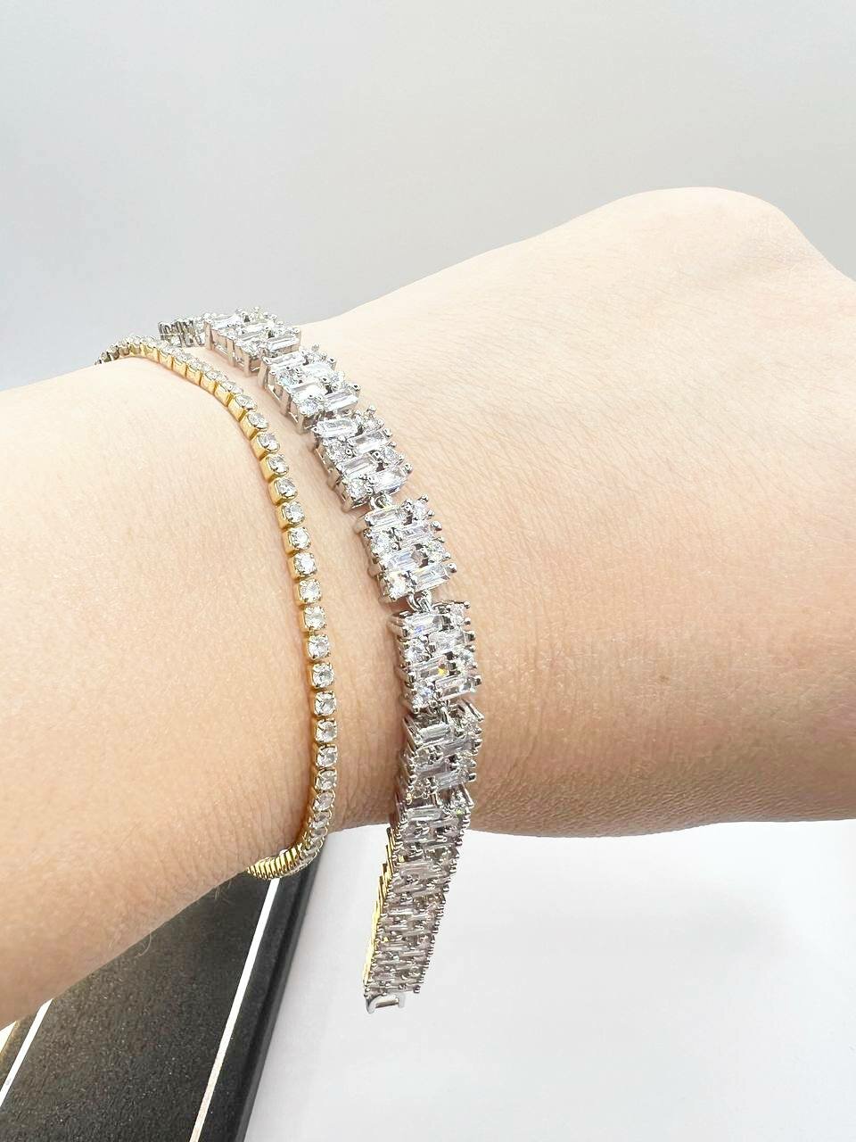 Браслет-бэнгл, фианит