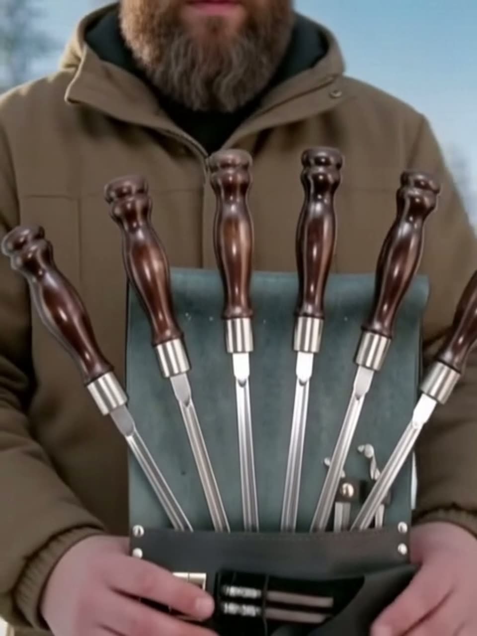 Шашлычный подарочный набор в кожаном колчане — фото 1