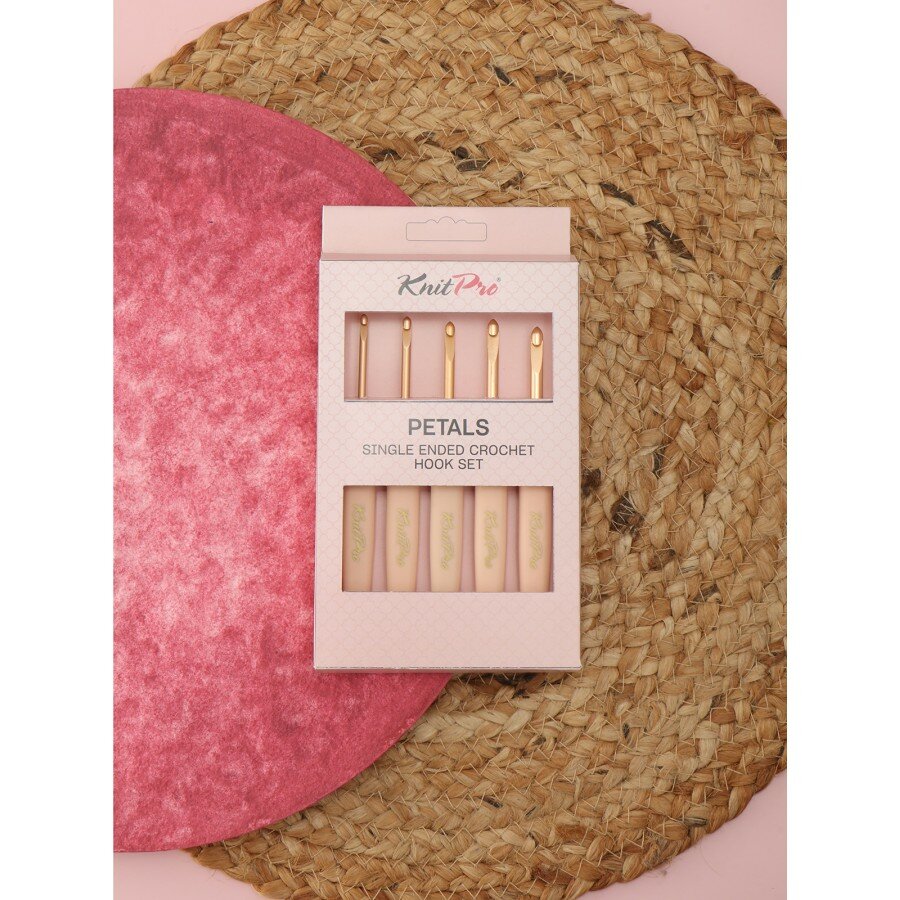 Набор крючков для вязания с эргономичной ручкой Petals /Лепестки/, 5 размеров, 30990, KnitPro