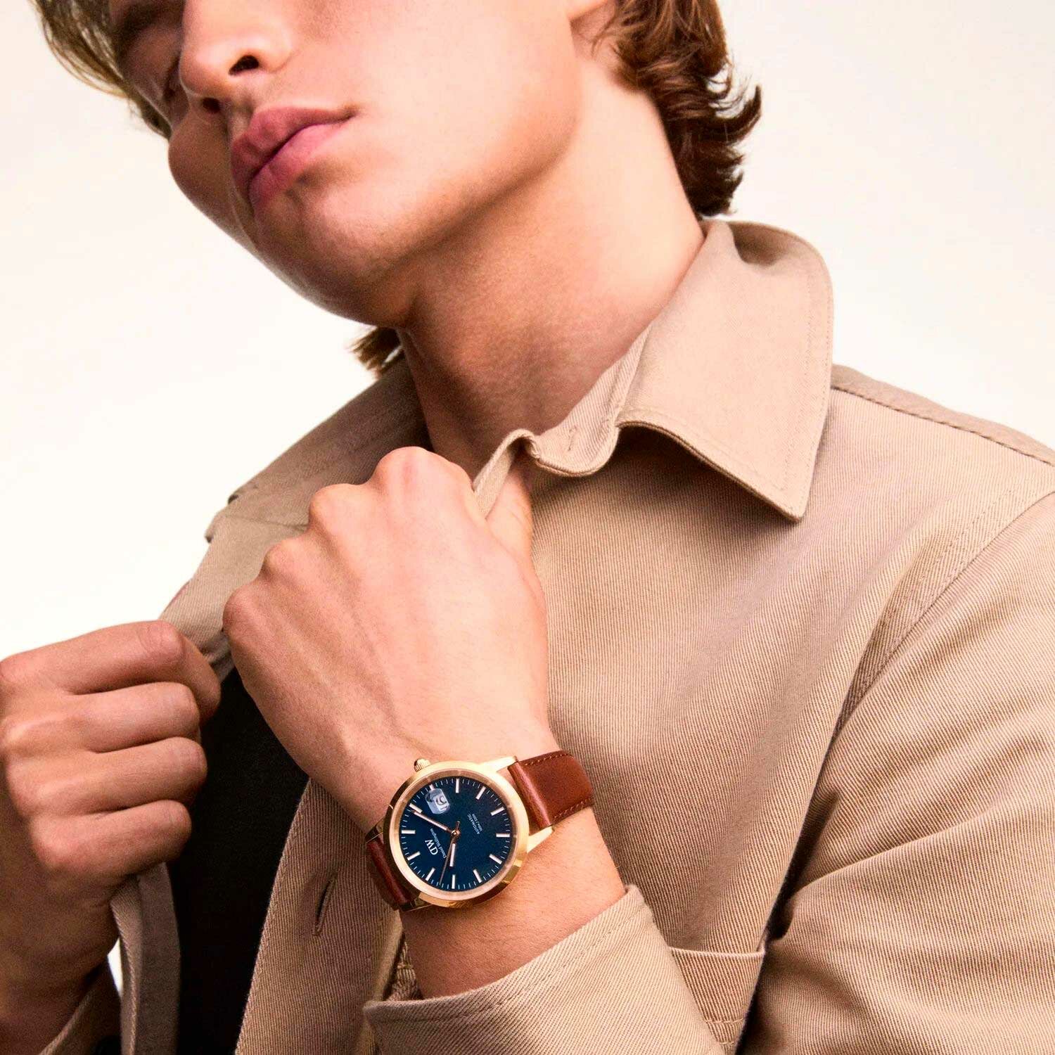 Наручные часы Daniel Wellington, коричневый, черный — фото 1