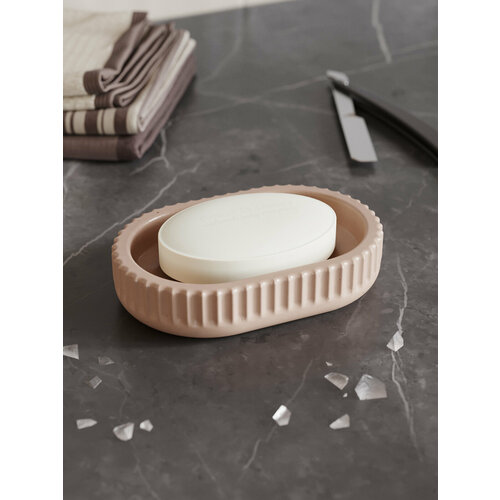 фото Мыльница для ванной и кухни chloe из бетона, овальная, розовая глянцевая musko