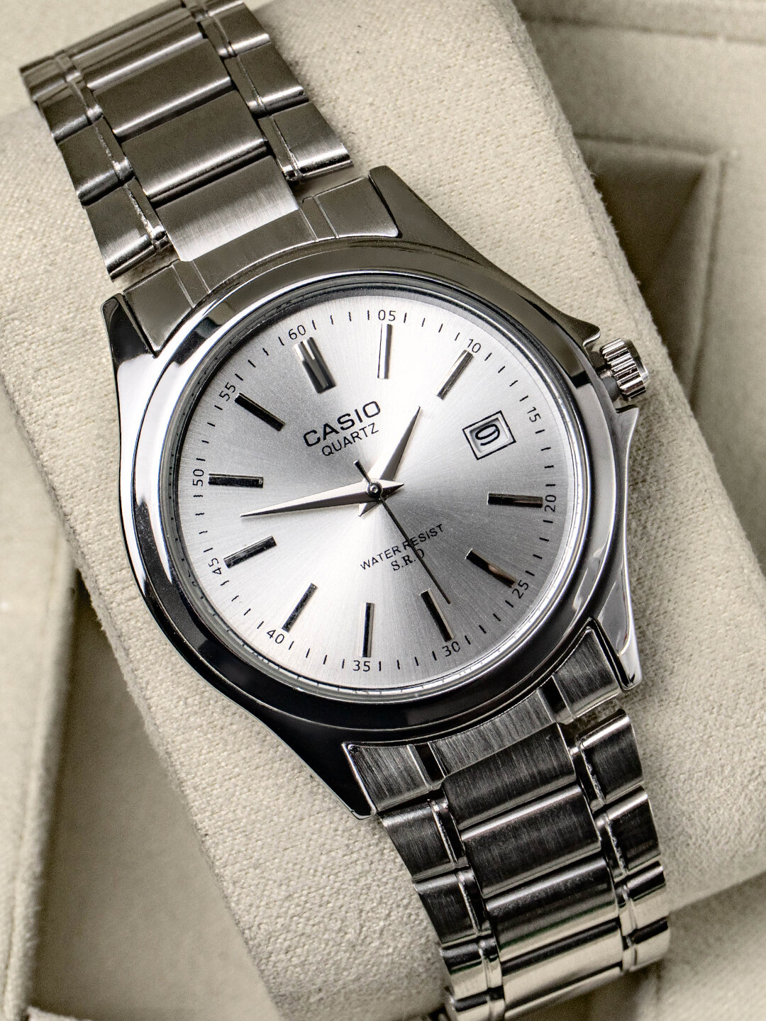 Наручные часы Classic