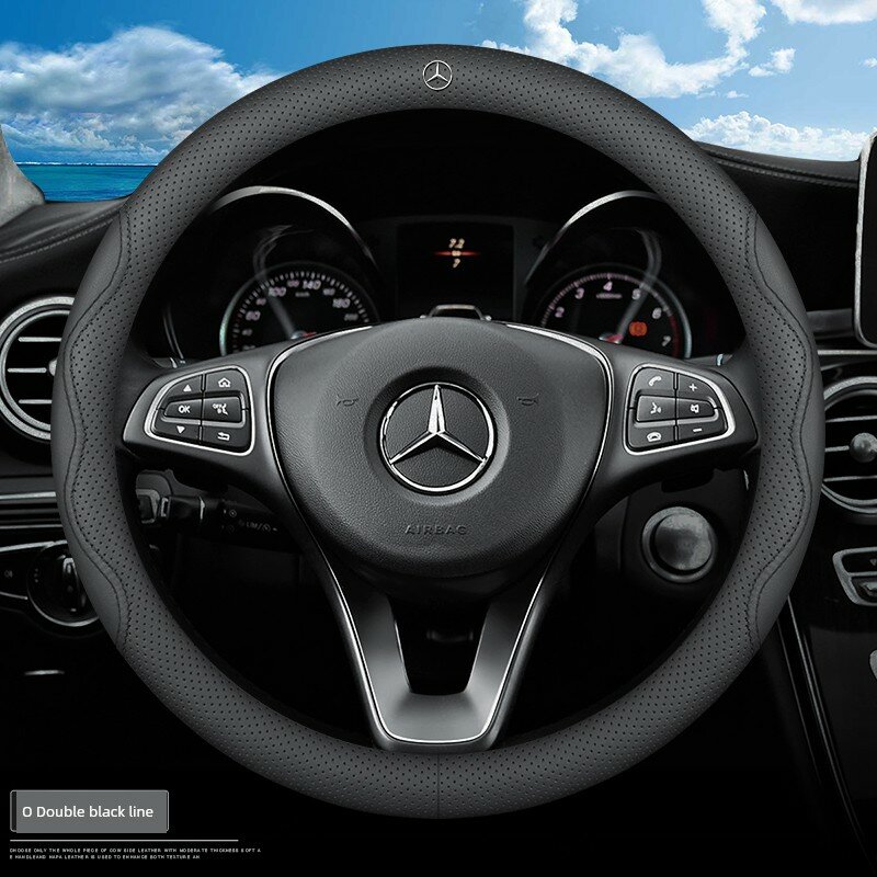 Круглый чехол из натуральной кожи и нappa для руля Mercedes GLA220/GLA200 - двойные чёрные полосы + логотип