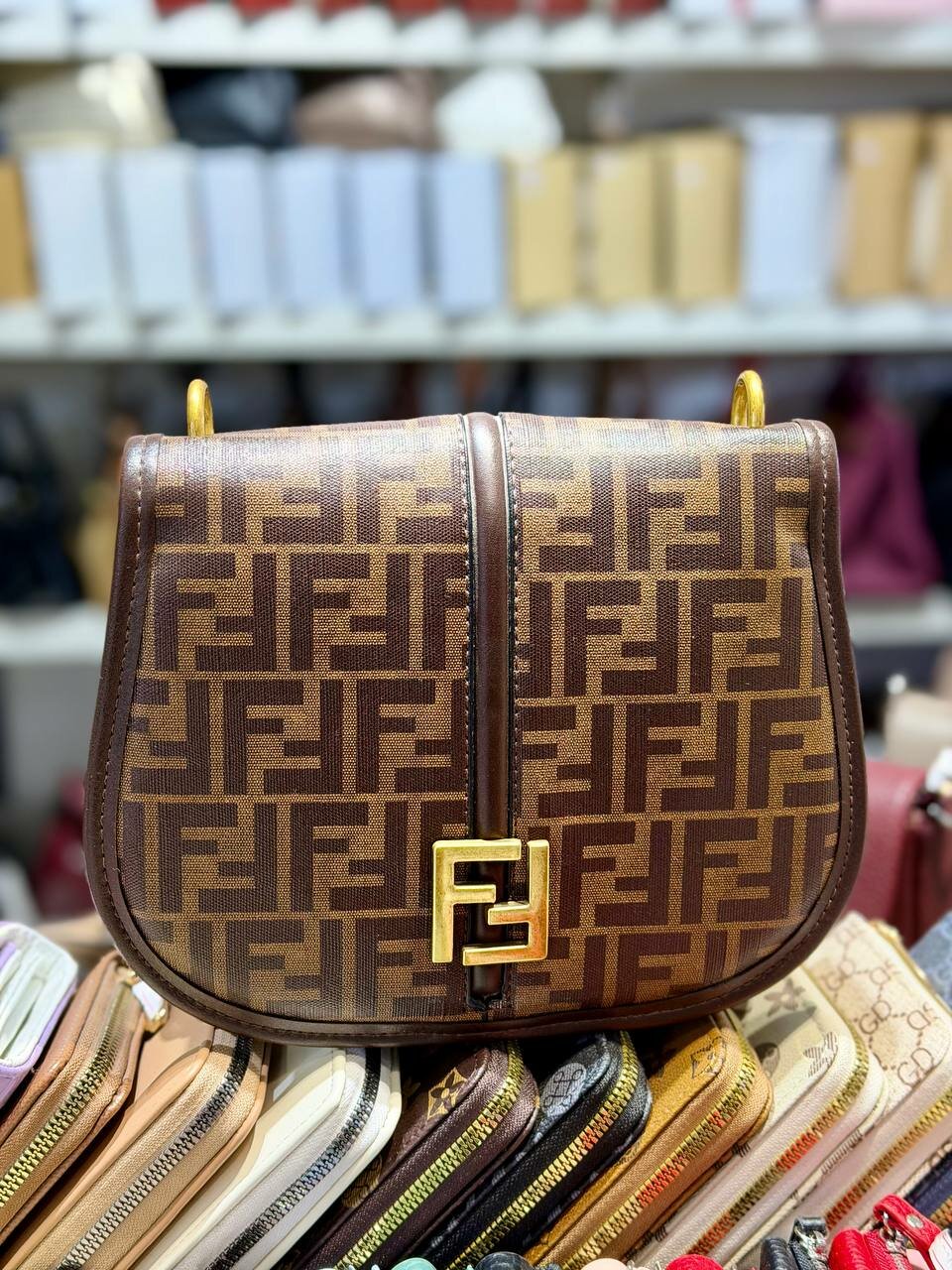 Сумка клатч