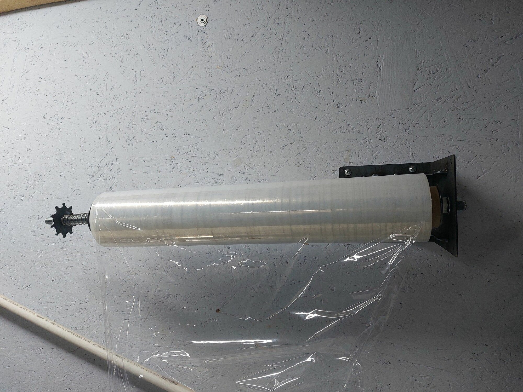 Диспенсер Держатель для Стретч Пленки модель 01 не крашеный — фото 1