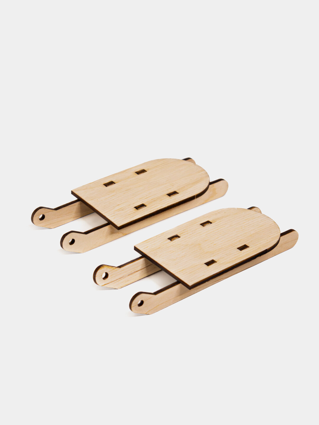 Сани для декора 2 шт.115 мм высота 15 мм фанера 3 мм. можно раскрасить