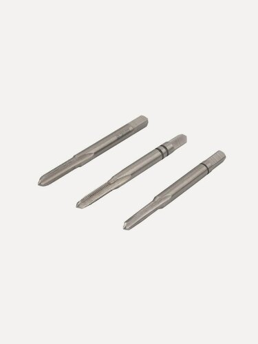 Изображение товара Набор метчиков NORGAU Industrial M 3 из HSS-G (W6% Mo5%), по стали, чугуну и цветным металлам, 3 предмета.