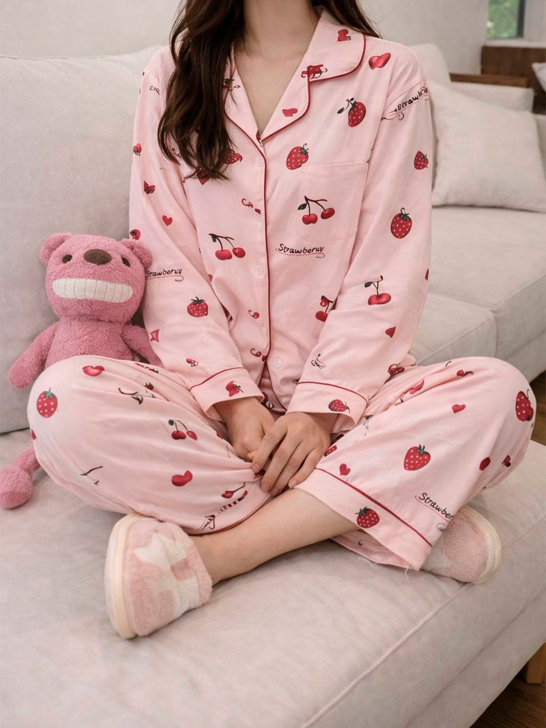 Пижама , размер L, Powder pink/Strawberries — фото 1