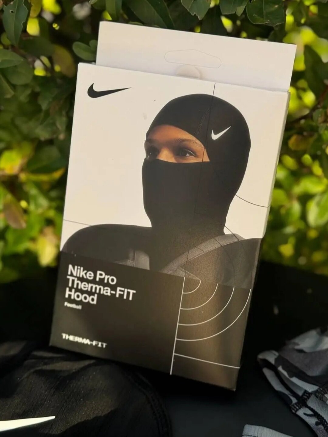 Бандана NIKE nike для взрослых и детей, размер onesize, черный — фото 1