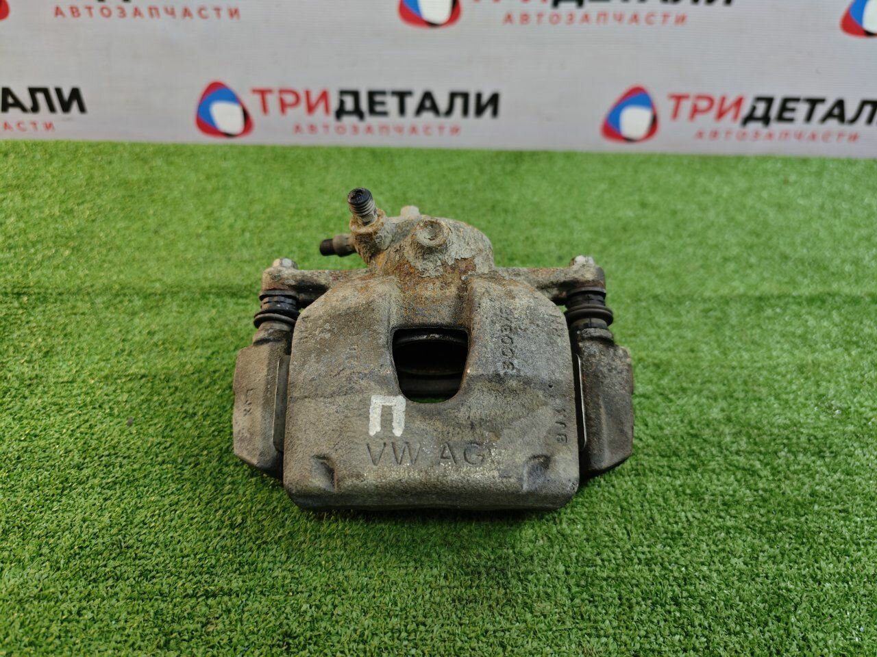 Суппорт тормозной Volkswagen Polo 1.6 CFN 2013 перед. прав. (б/у)