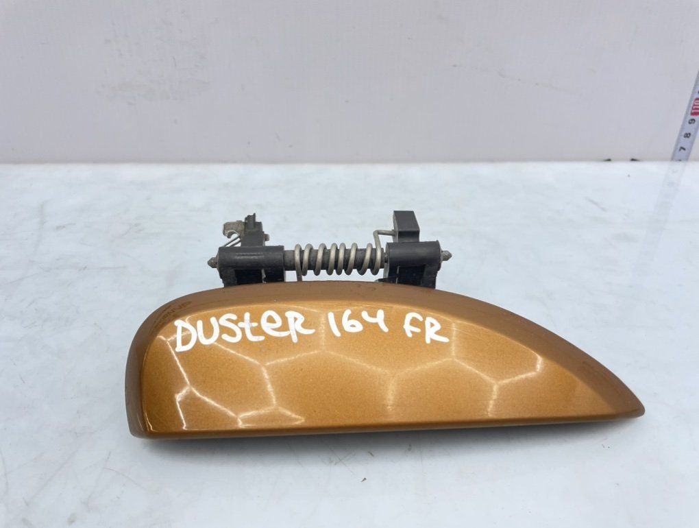 Ручка двери внешняя Renault Duster 2022 806066431R HM H4M, передняя правая (с пробегом)