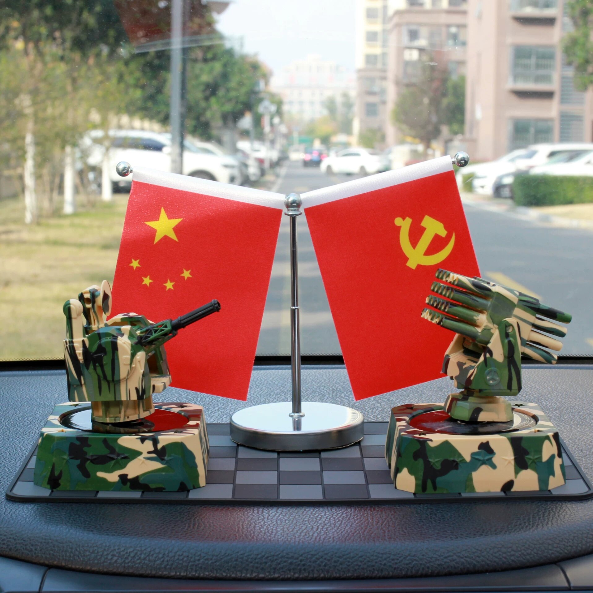 Солнечная вращающаяся декоративная автомобильная ароматерапевтическая подставка-пушка (модель 1130) для рабочего стола,