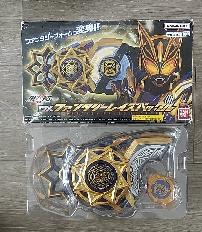 Bandai Masked Rider Geats DX Fantasy Buckle Акционная Фигурка с Power Buckle Аксессуаром для Аракавы Косэй Наны Кэт