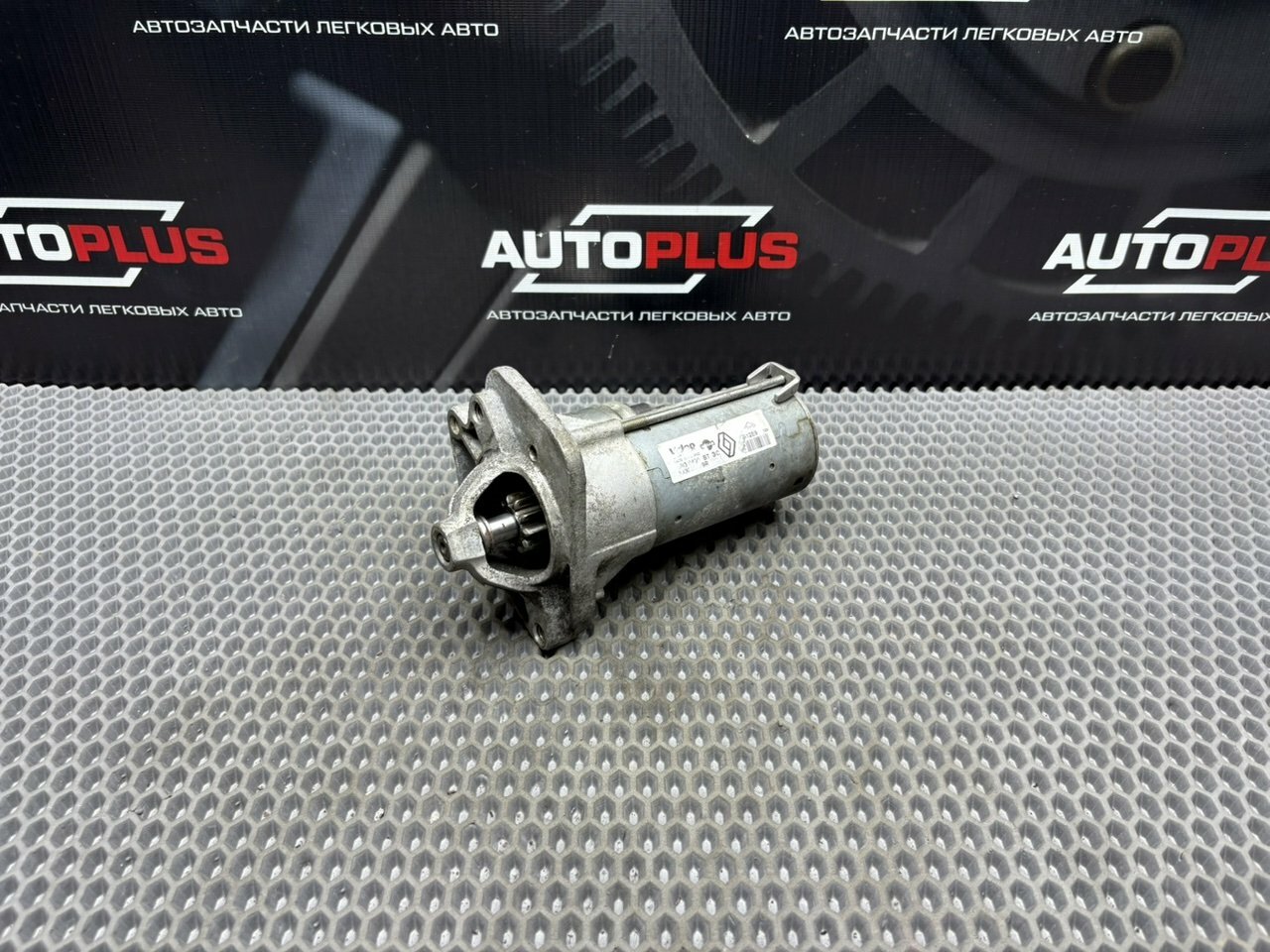 Стартер Renault Laguna (1.5 K9K) Б/У с пробегом Арт. 233003329R
