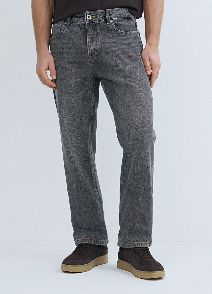 Джинсы 