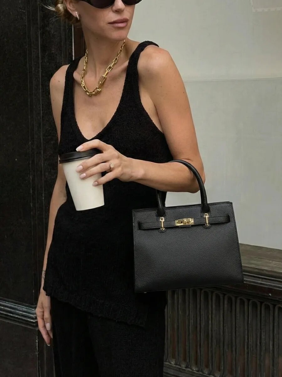 Сумка Daniele Riccardi, фактура тиснение, черный гладкий — фото 1