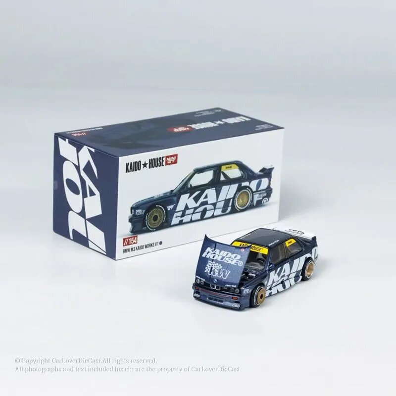 Машинка KAIDO HOUSE MINI GT 1/64 BMW M3 (E30) Kaido Works V1 #154 Die-cast Alloy Car Model Gift Toy