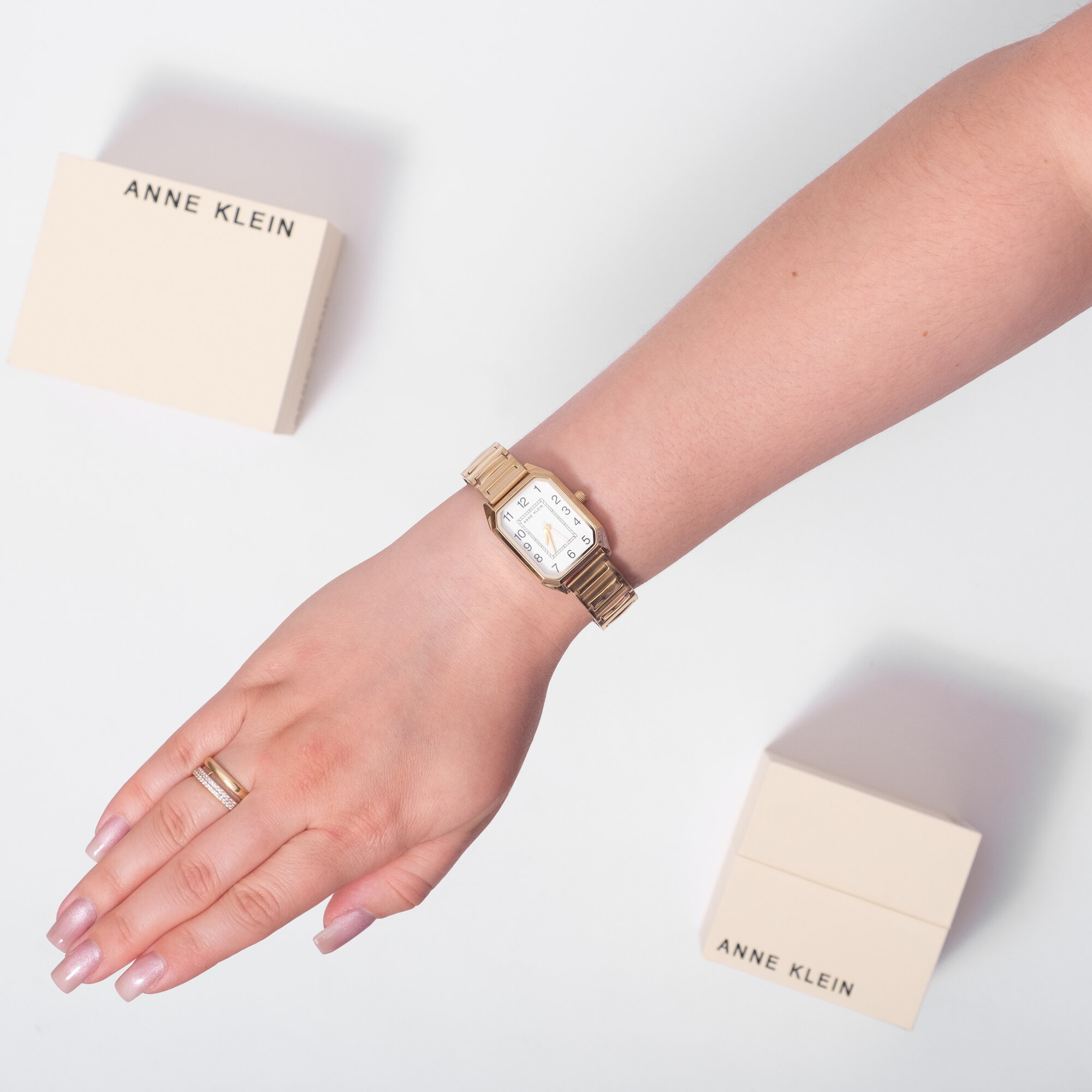 Наручные часы ANNE KLEIN Classic, золотой/белый — фото 1