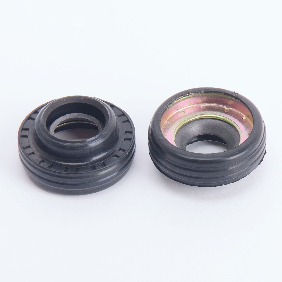 Сальник Mitsubishi 24x7 (16978)