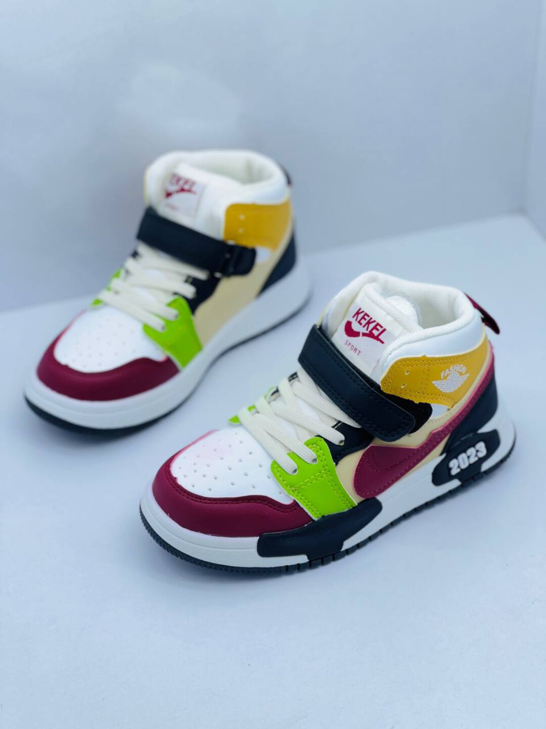 Кроссовки Кроссовки