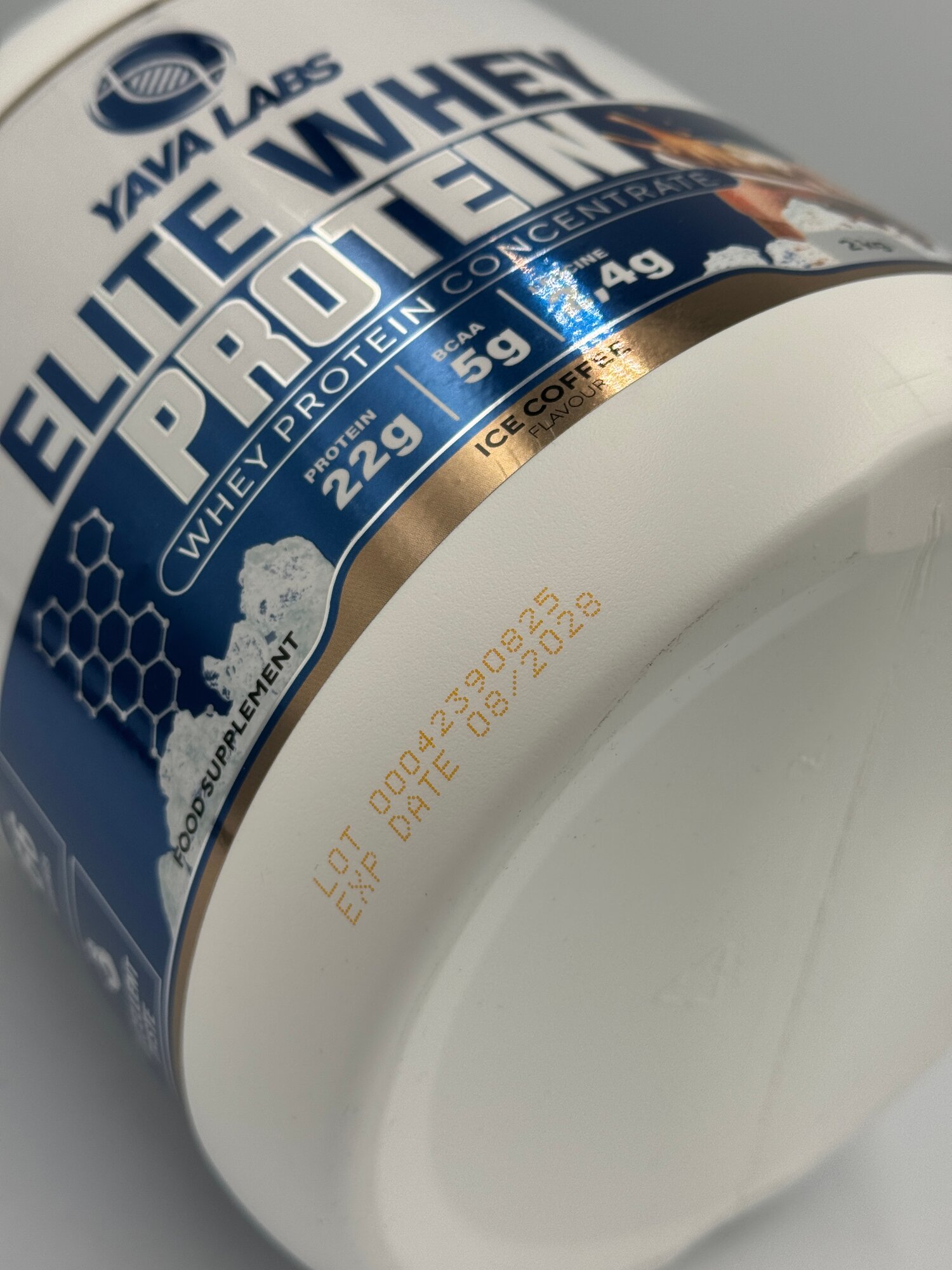 Yava Labs Whey 2kg ice coffee протеин ява лабс шоколад ириска для мышц — фото 1