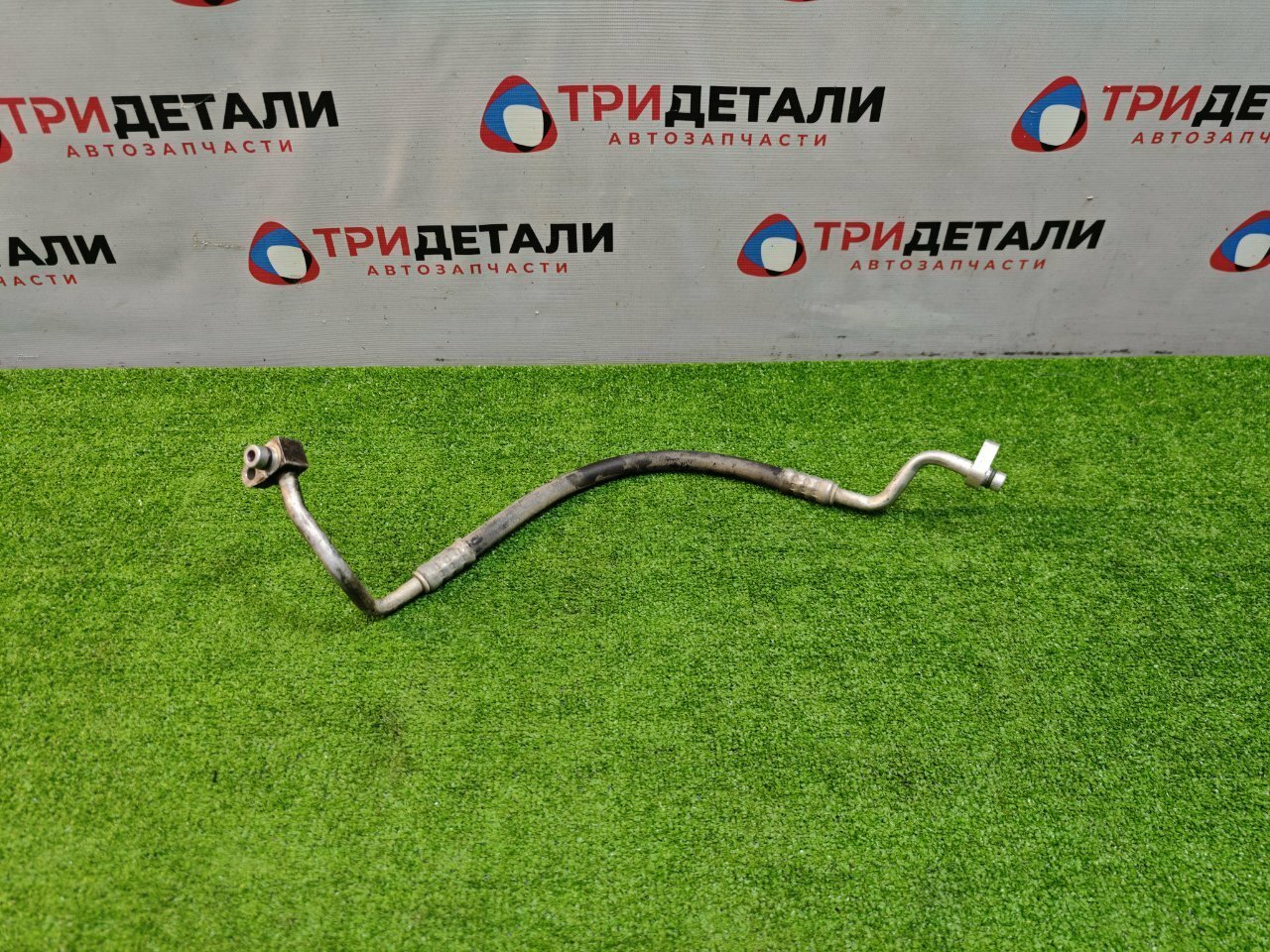 Трубка кондиционера Infiniti QX56 5.6 VK56 2004 (б/у)