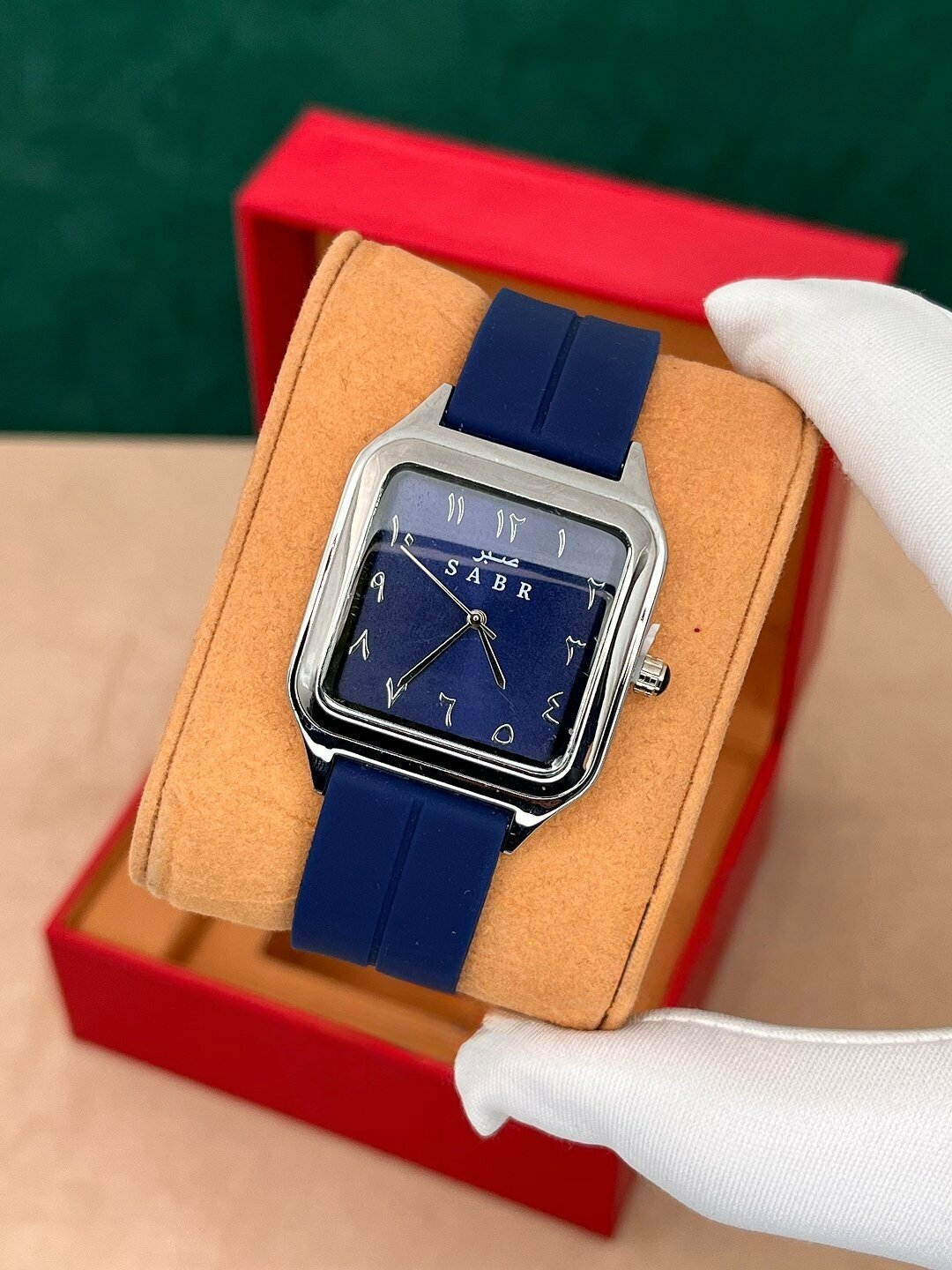 Наручные часы