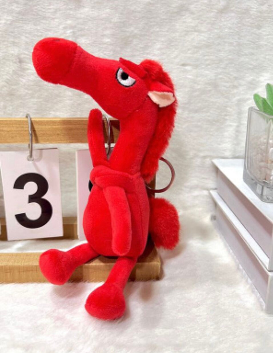 Плюшевая мини лошадь , символ года 2026 , размер 18 см, цвет розовый