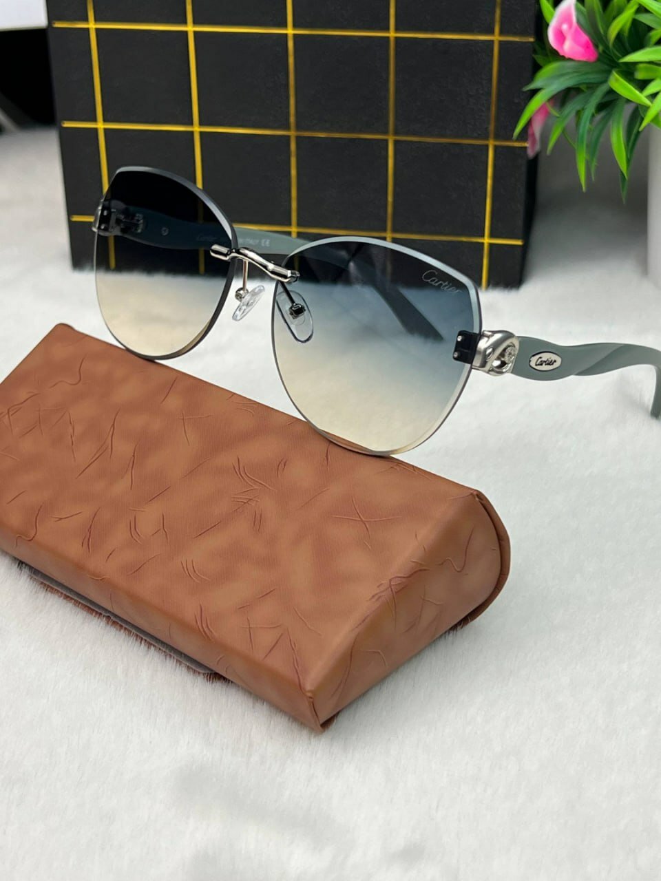 Солнцезащитные очки