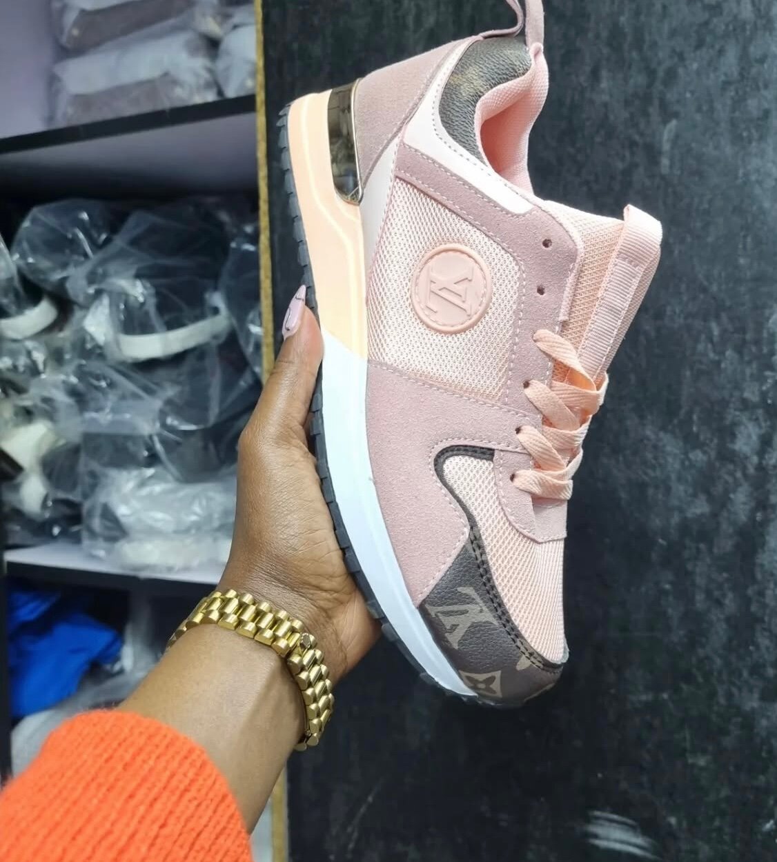 Кроссовки  1 Low, полнота M (US)/ на среднюю стопу, размер 40, pink — фото 1