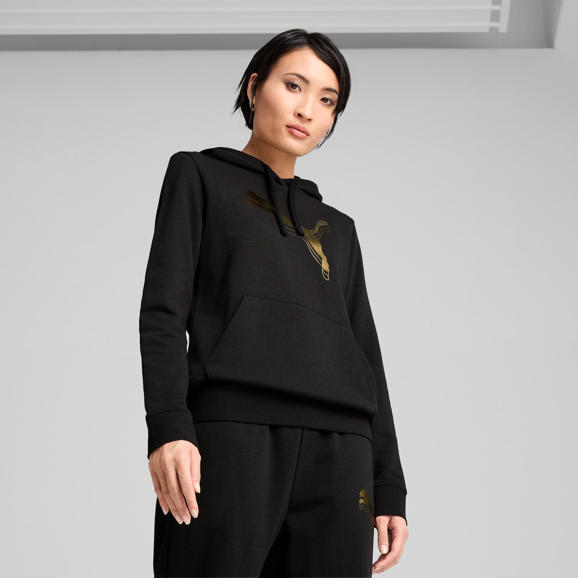 Худи ESS METALLIC