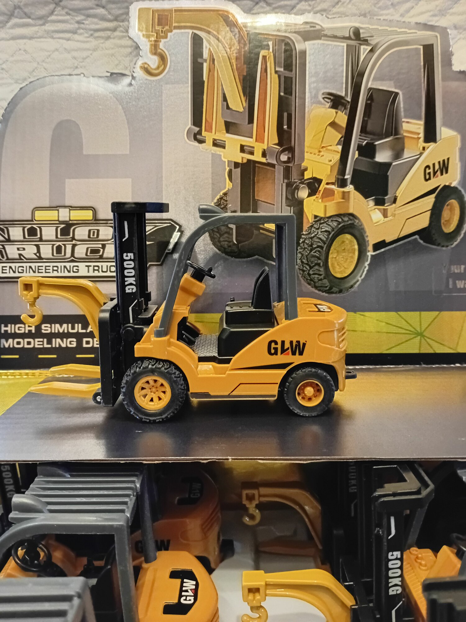 Металлическая коллекц. спец техника 1:40 Металлический Вилочный Погрузчик с Крюком. ( 14см. )