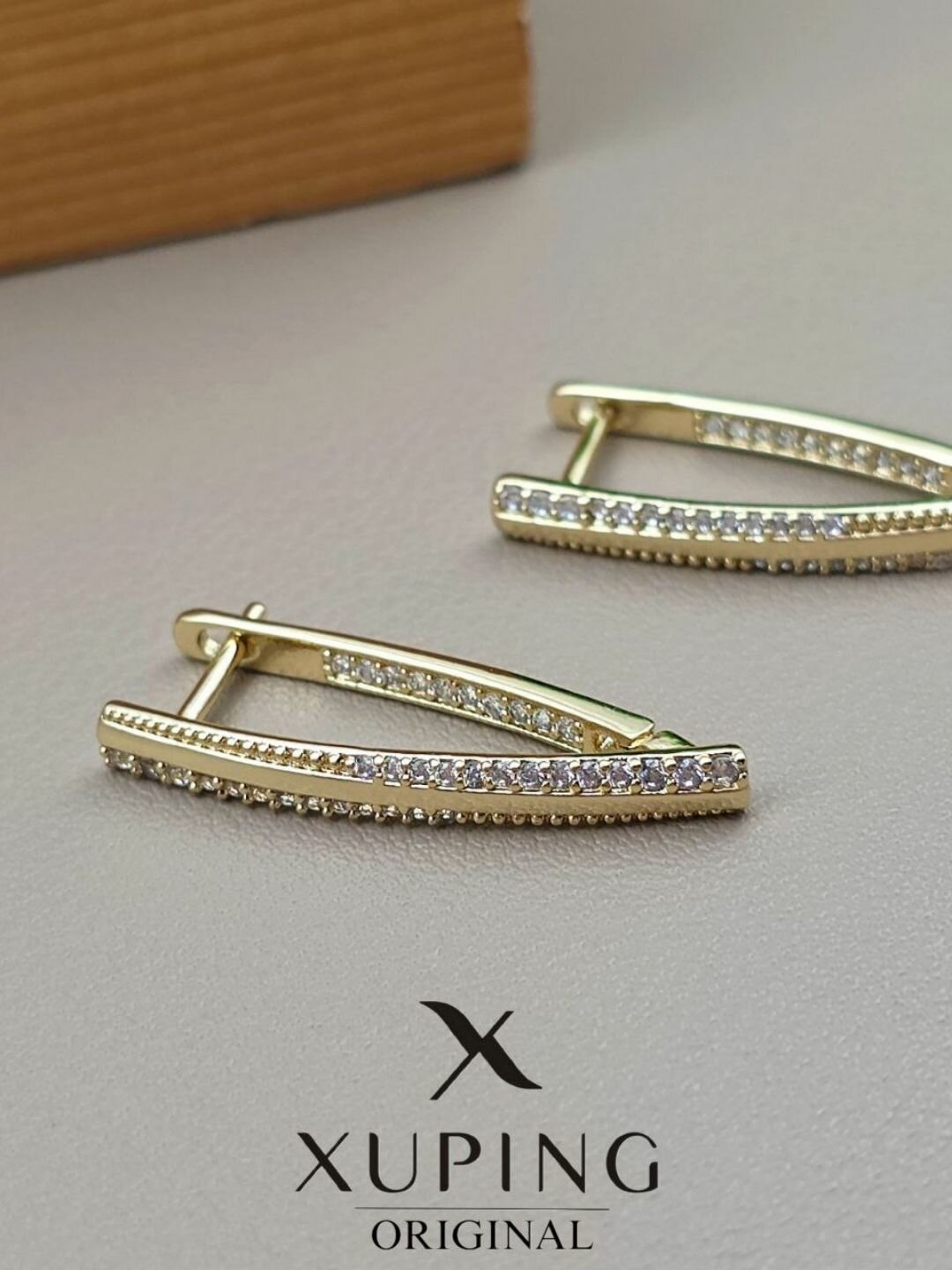 Комплект серег, фианит