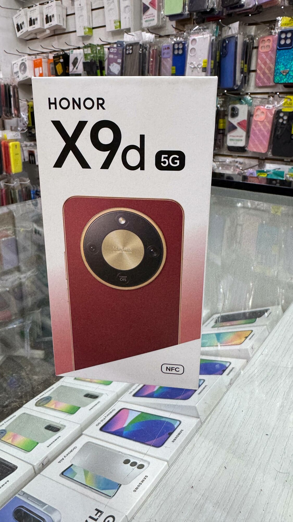 Смартфон HONOR X9d 5G, 8GB 256GB, 6.79" AMOLED, Snapdragon 6 Gen 4, 108 Мп, 8300 мА·ч