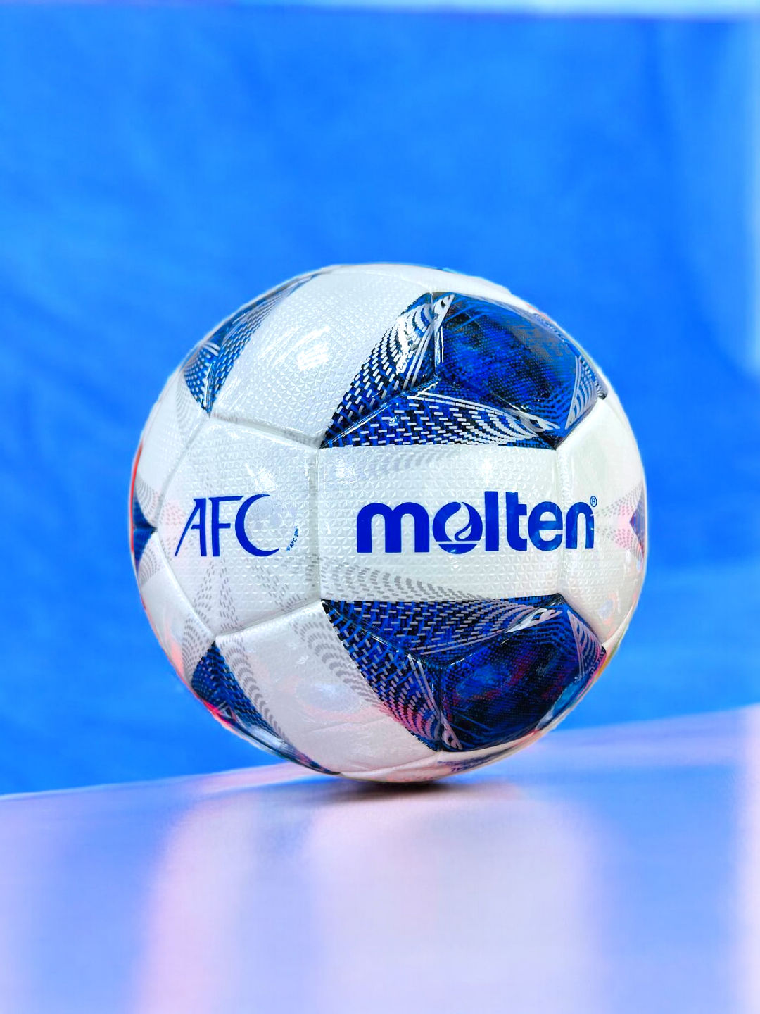 Футбольный мяч MOLTEN 5, для игры на профессиональном уровне