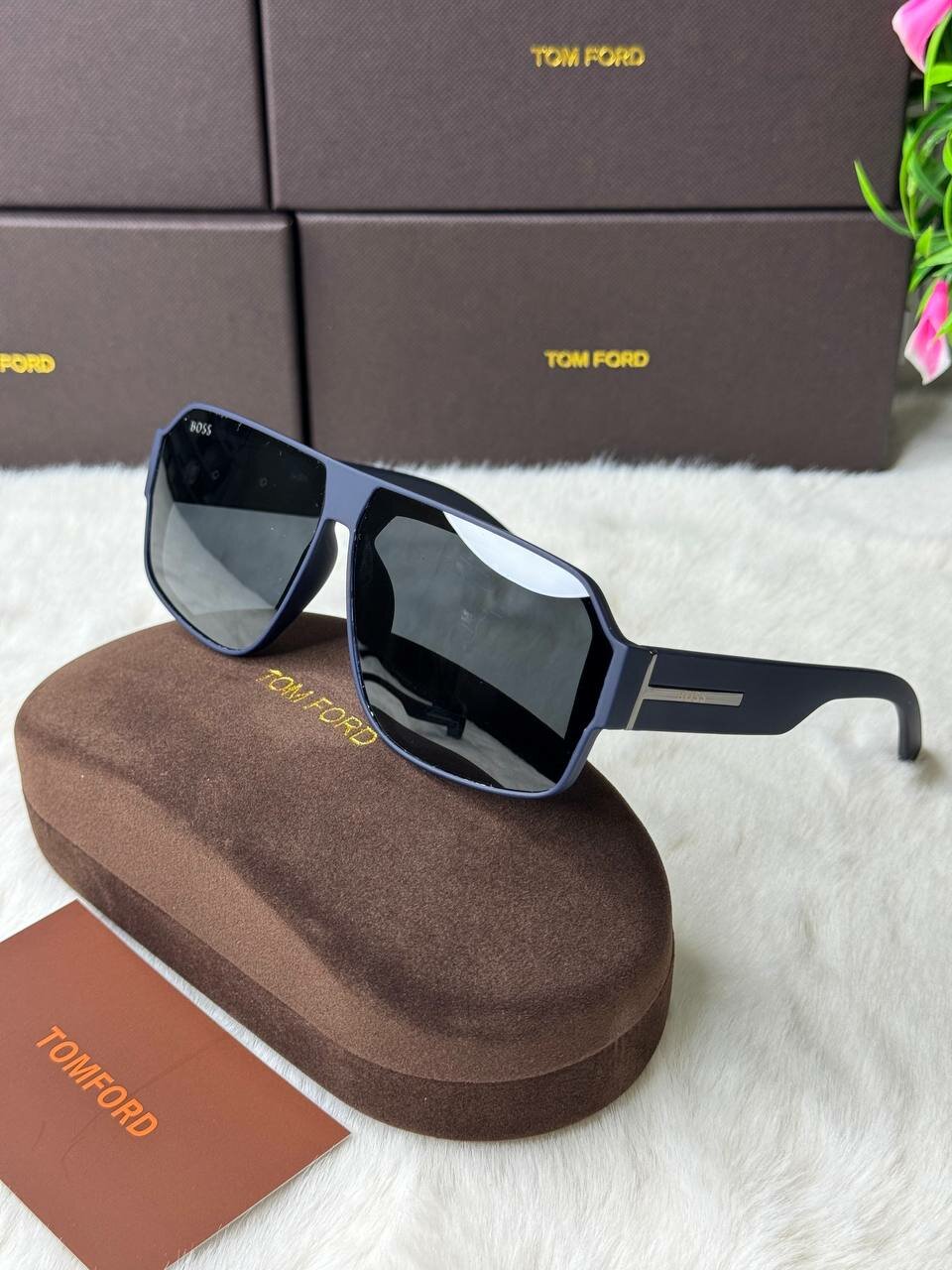 Солнцезащитные очки