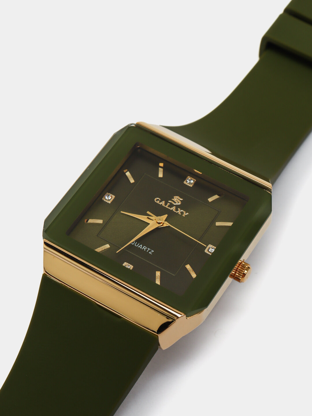 Наручные часы 180